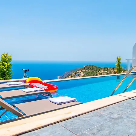 Villa Mulberry Collection